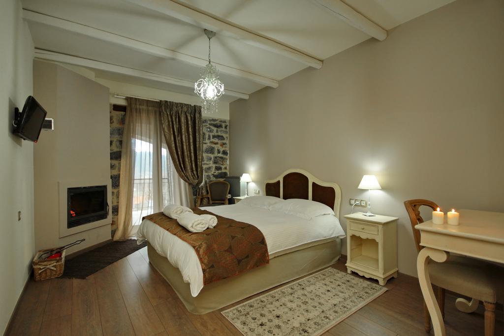 Thisoa Hotel Karkaloú Habitación foto